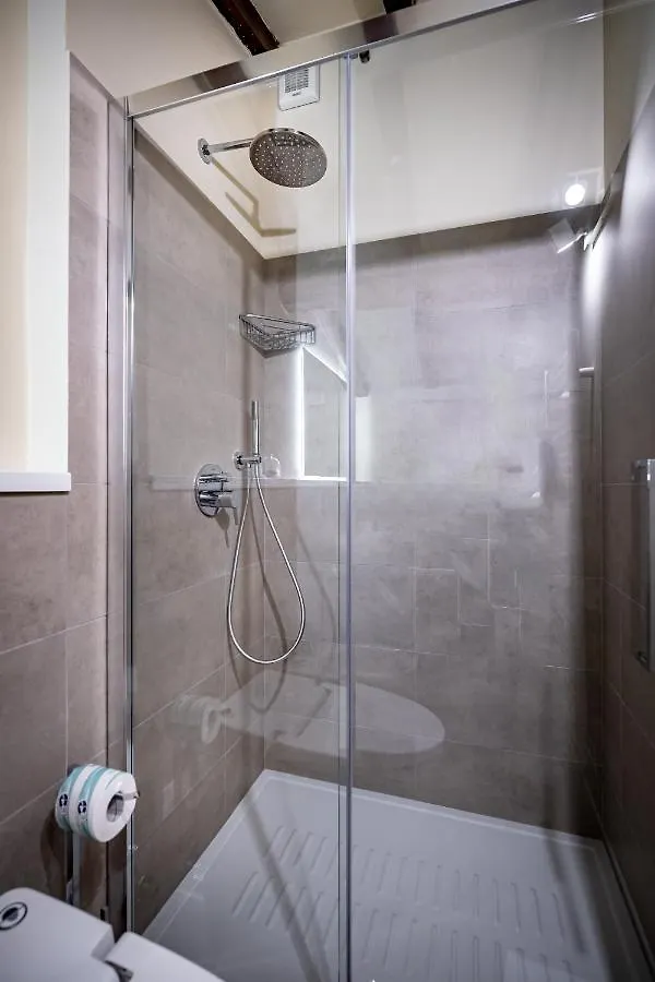 Garibaldi Luxury Apartments Prato