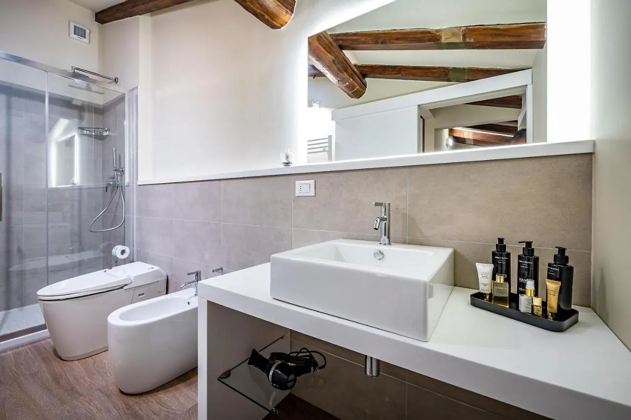 Garibaldi Luxury Apartments Prato