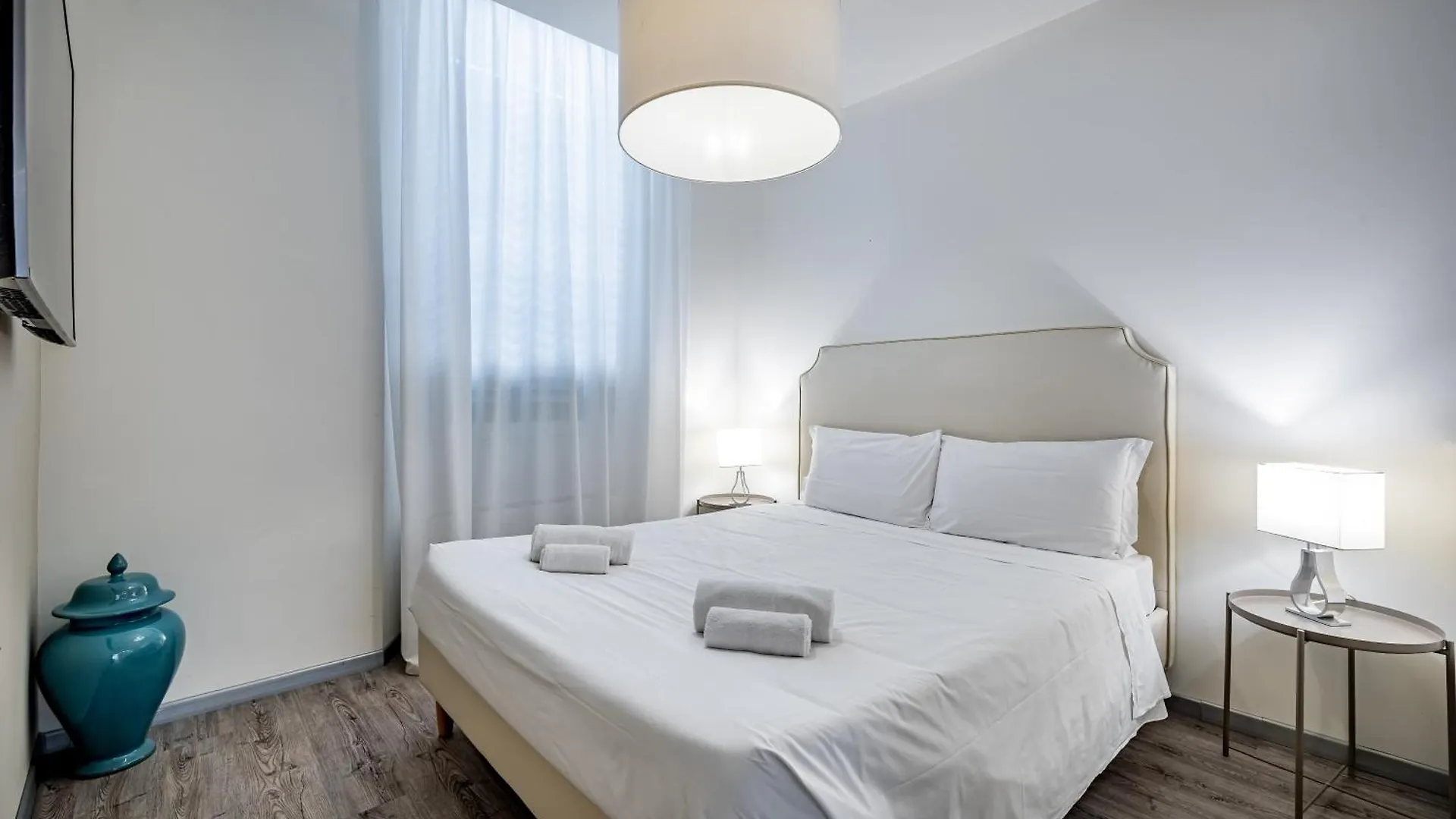 Garibaldi Luxury Apartments Prato  Prato (Prato)