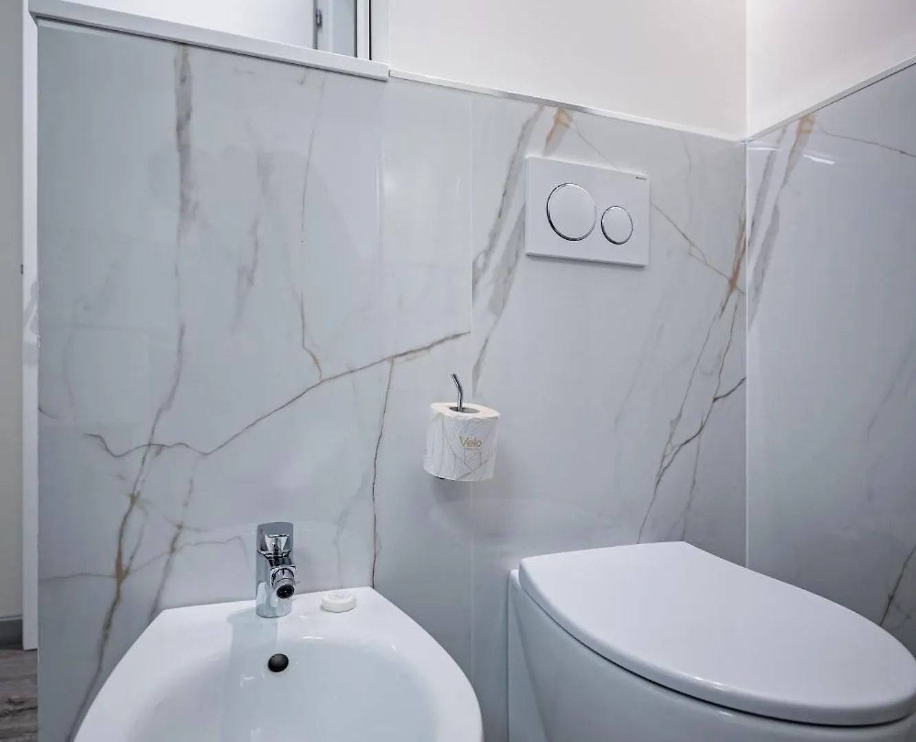 Garibaldi Luxury Apartments Prato   Prato (Prato)